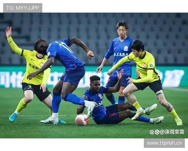 申花内讧引爆争冠危机！战术溃败谁之过？豪门身份能否守住？